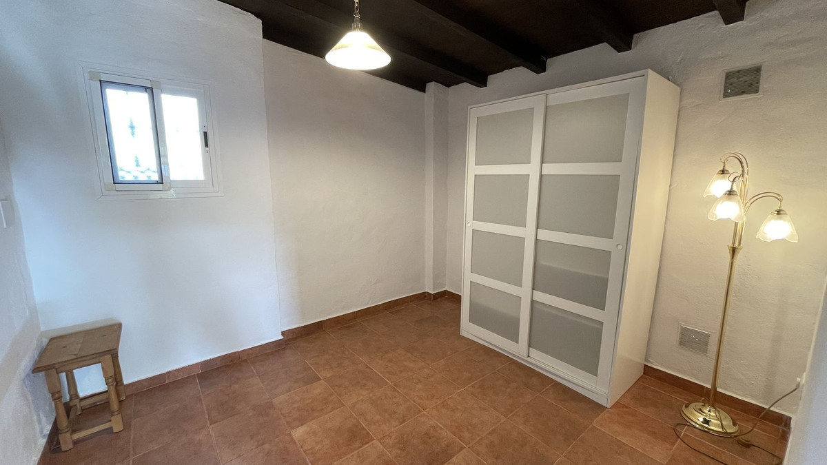 Finca - Cortijo te koop in Monda | 8 slaapkamers H4330522