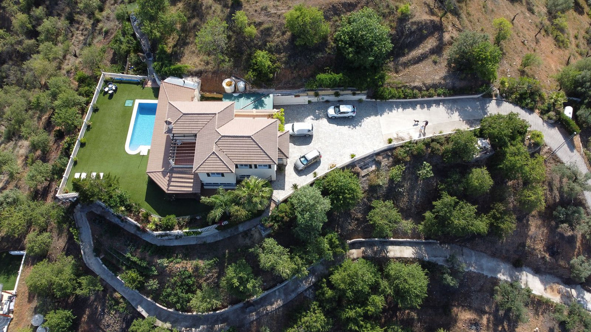 Finca - Cortijo te koop in Monda | 8 slaapkamers H4330522