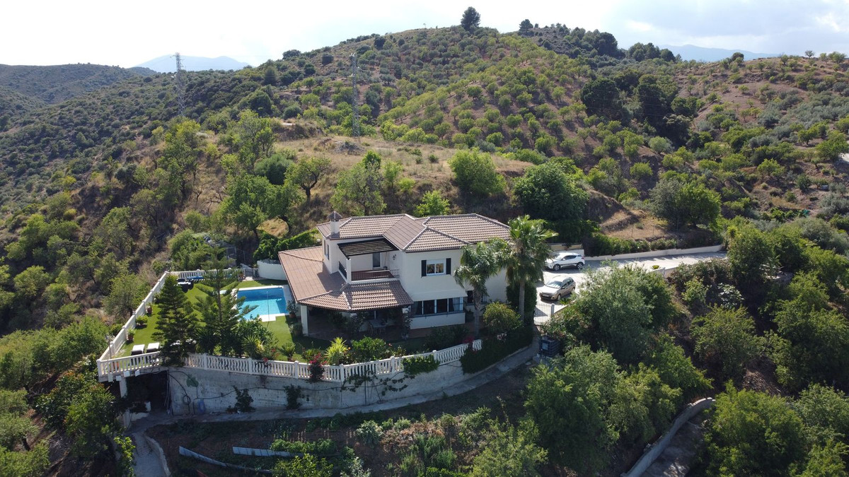 Finca - Cortijo te koop in Monda | 8 slaapkamers H4330522