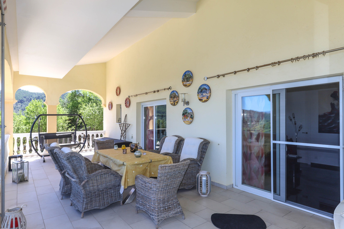 Property main view 39