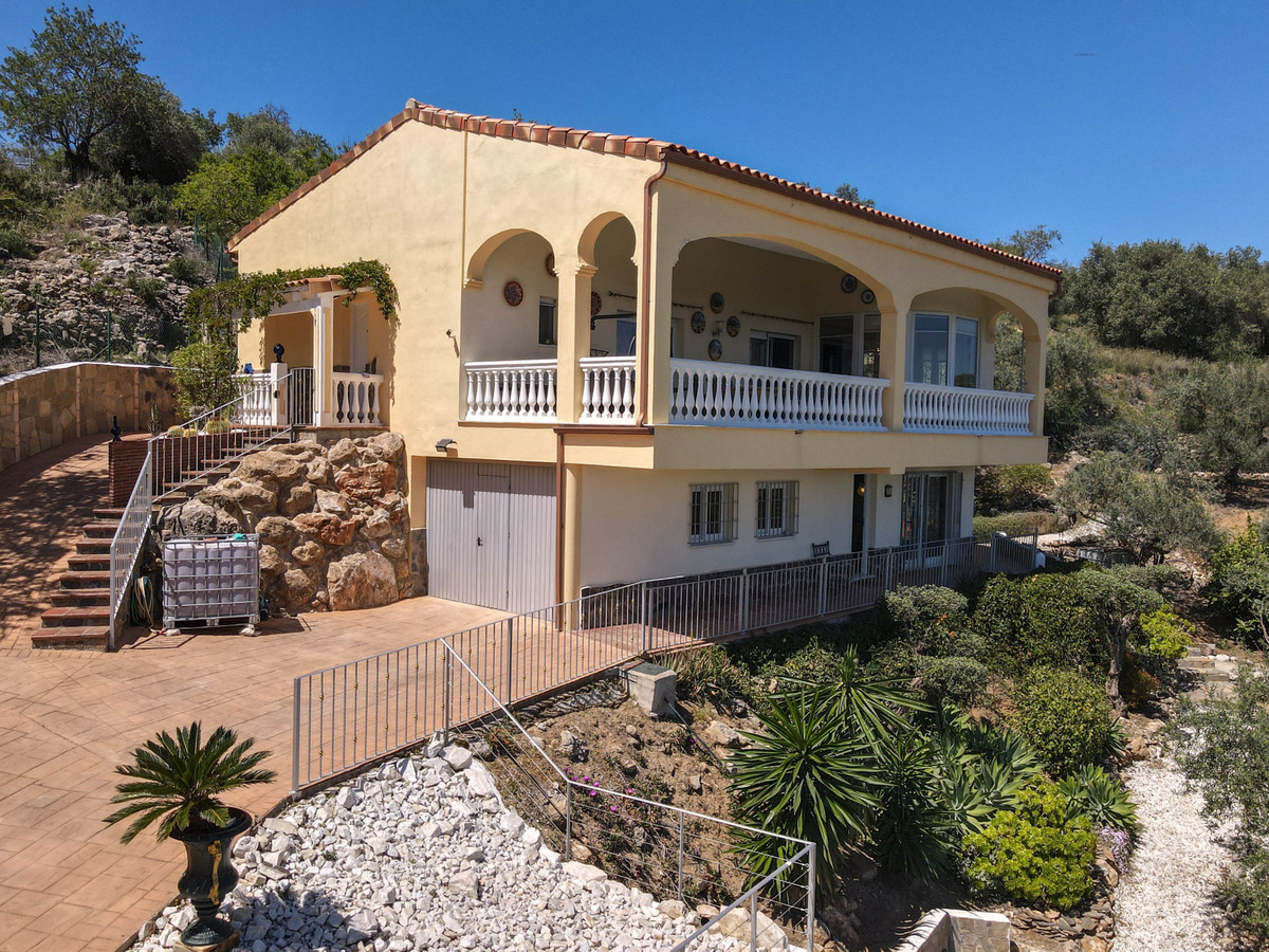 Property main view 63