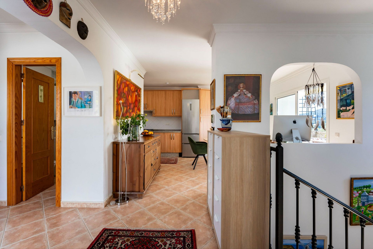 Vrijstaande Villa in Monda-13