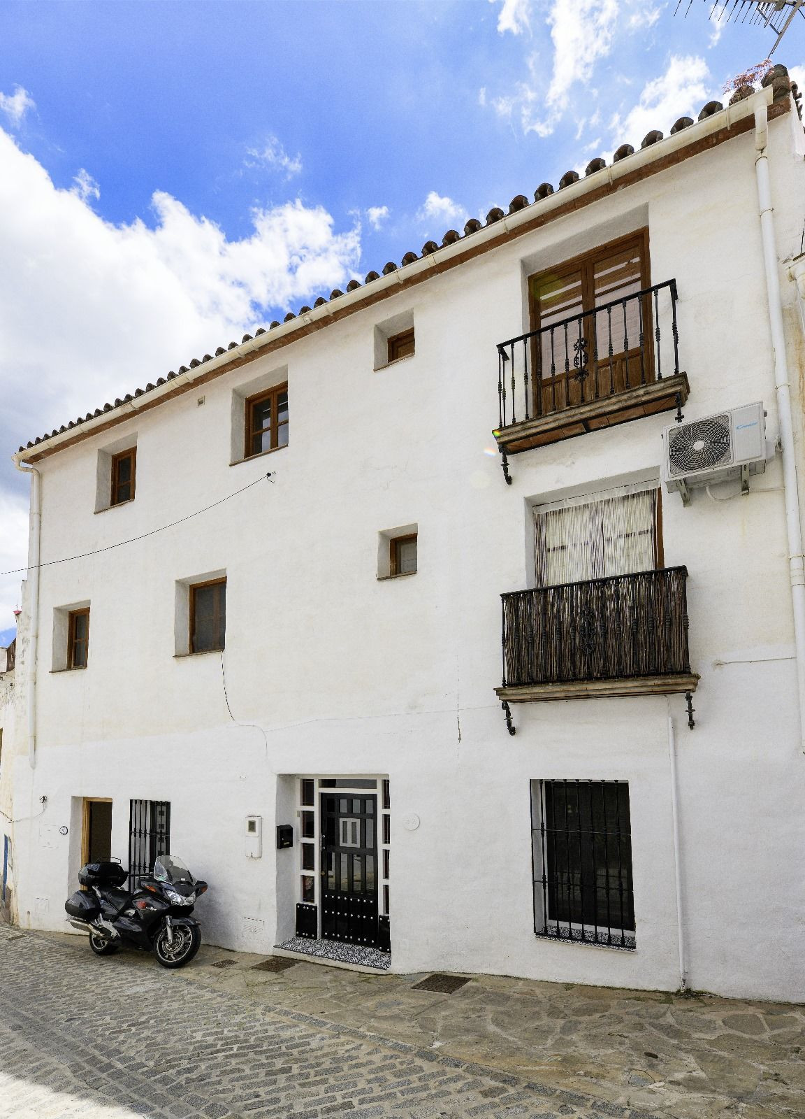 Geschakelde Woning te koop in Monda | 5 slaapkamers H5040073