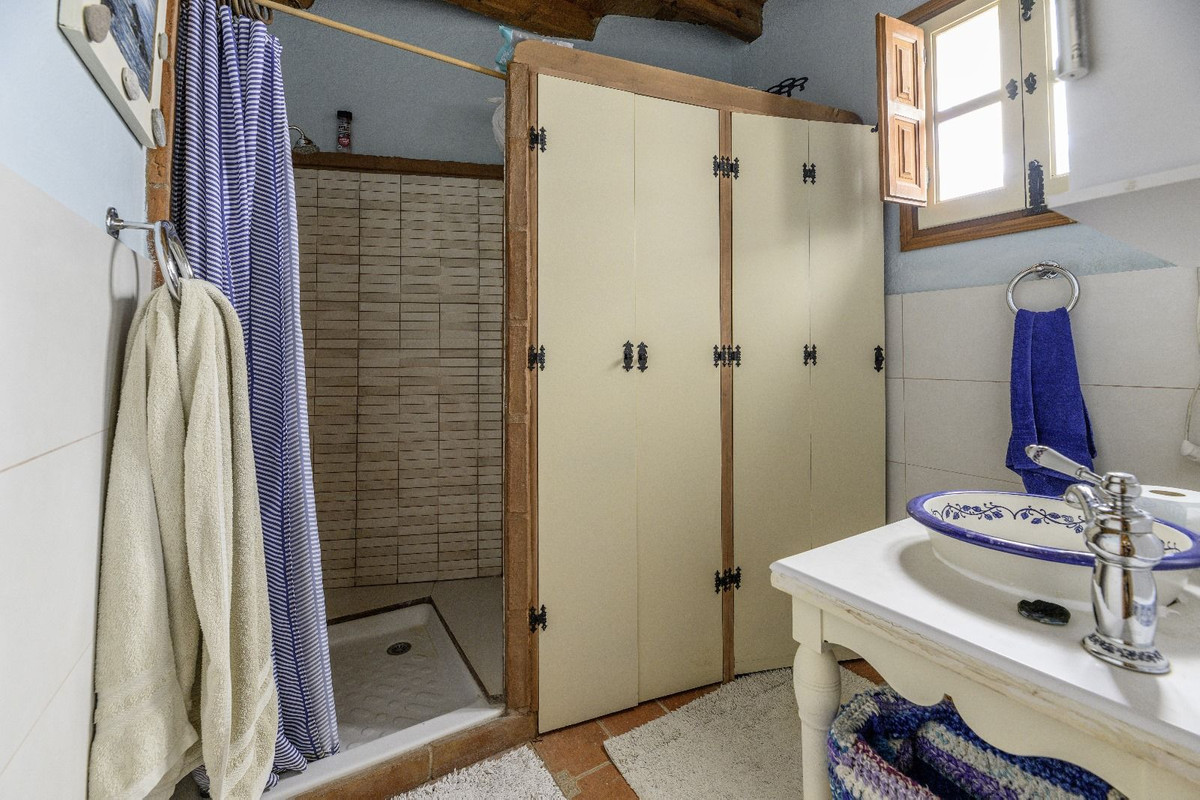 Geschakelde Woning te koop in Monda | 5 slaapkamers H5040073