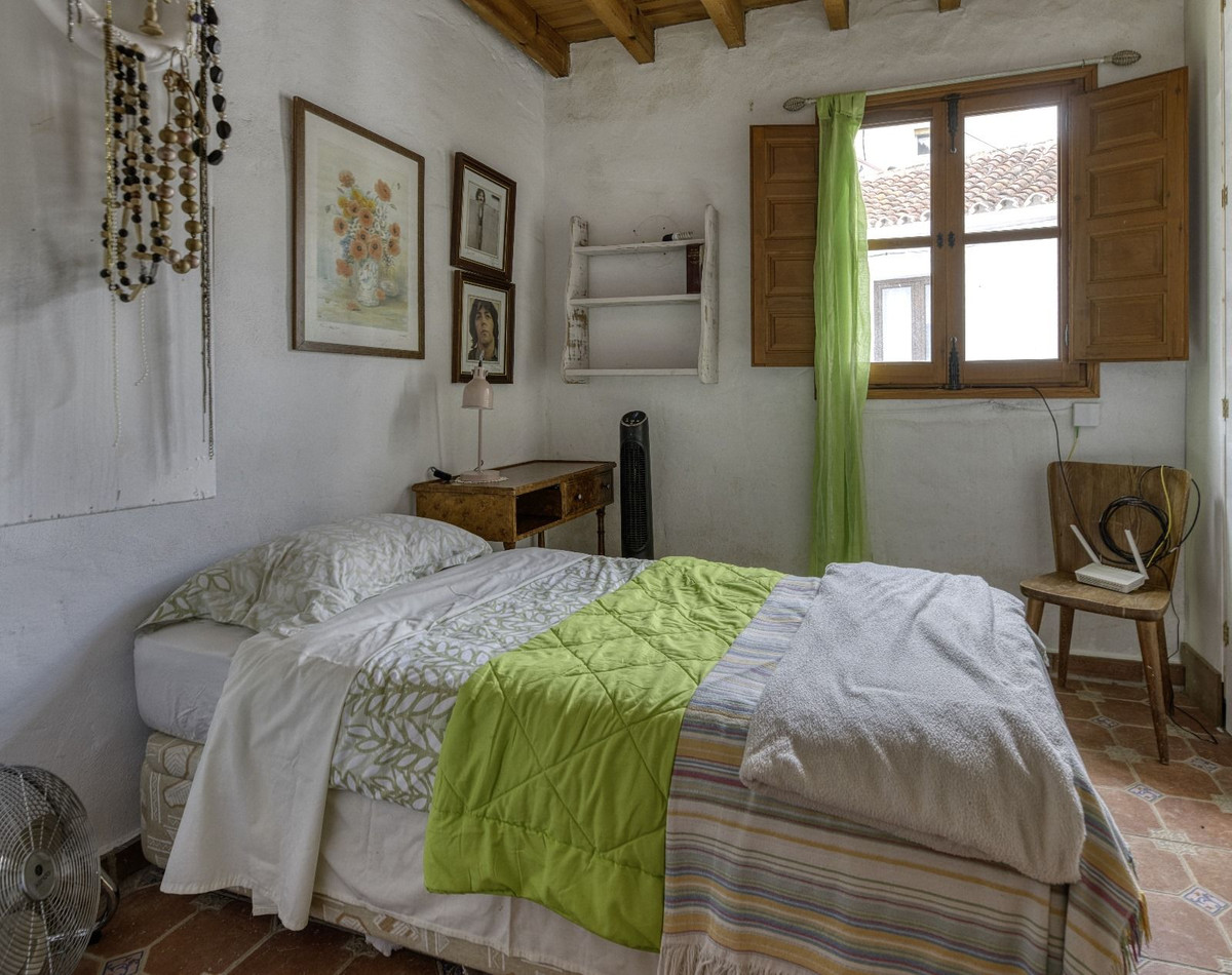 Geschakelde Woning te koop in Monda | 5 slaapkamers H5040073