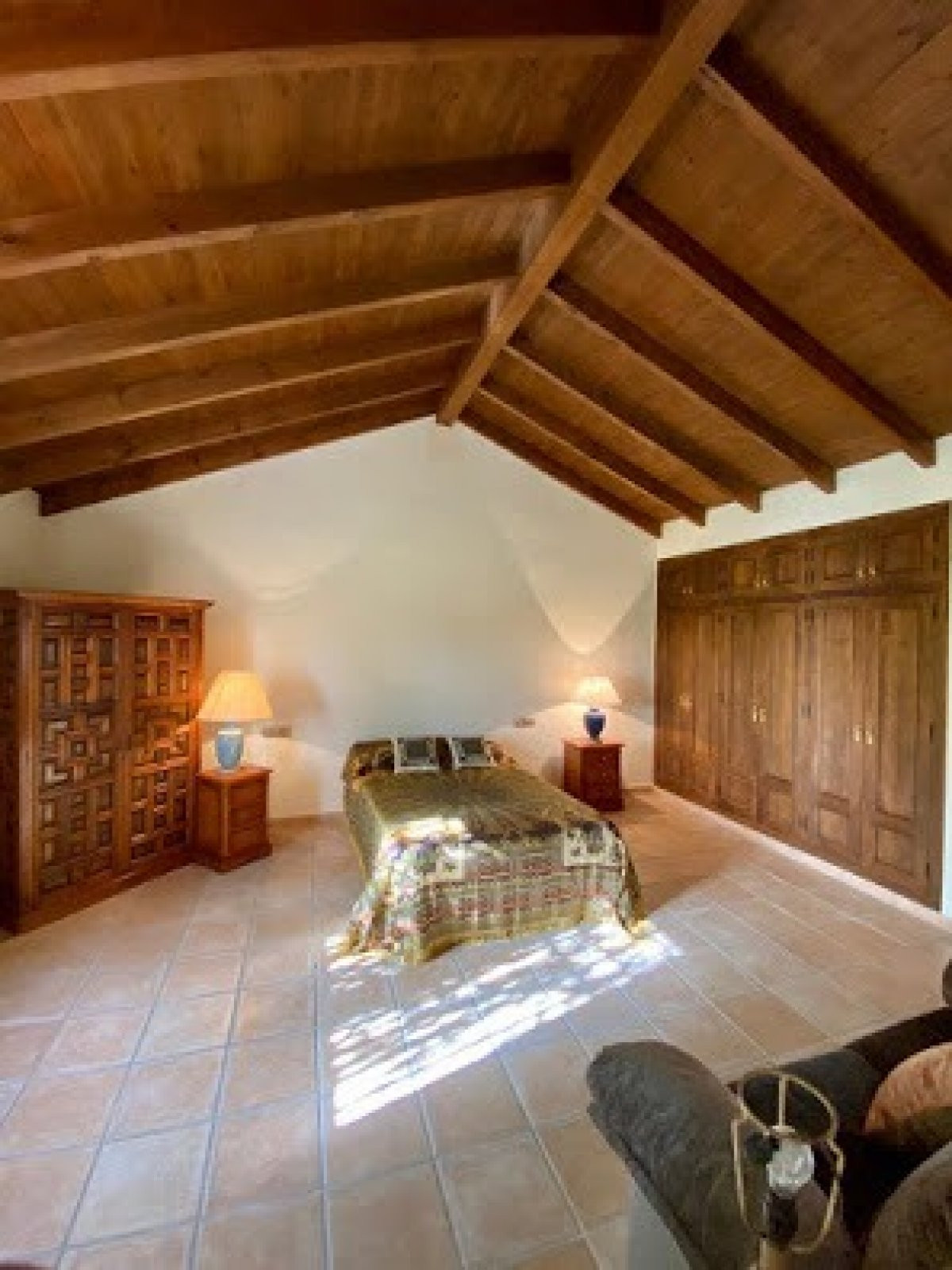 Finca - Cortijo te koop in Monda | 7 slaapkamers H5046826
