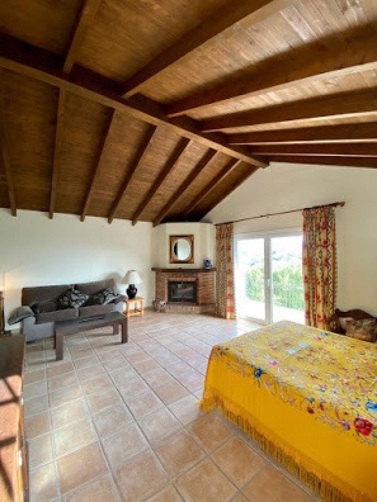 Finca - Cortijo te koop in Monda | 7 slaapkamers H5046826