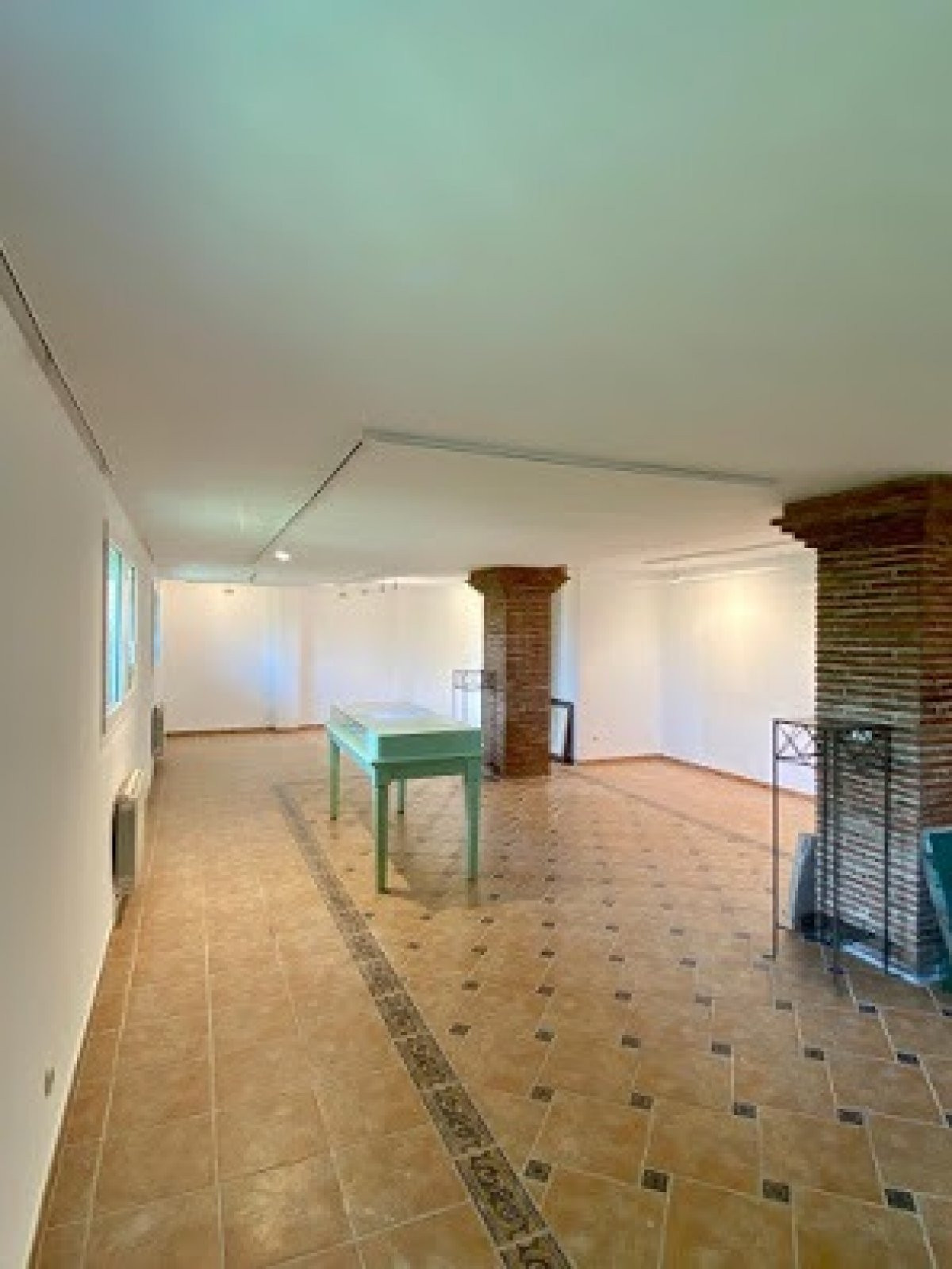 Finca - Cortijo te koop in Monda | 7 slaapkamers H5046826