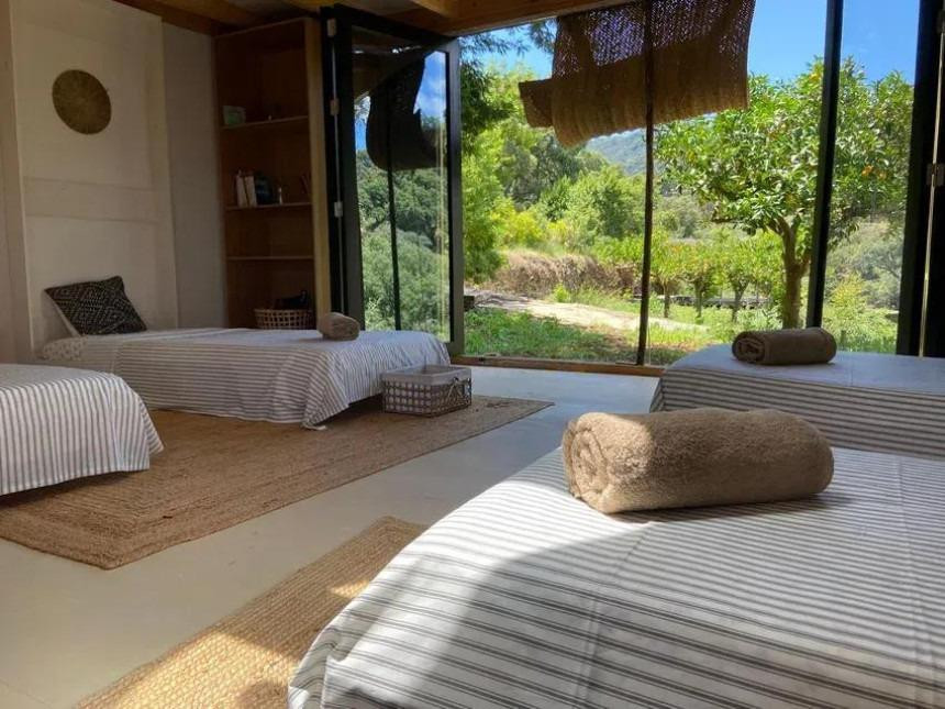 Finca - Cortijo te koop in Monda | 9 slaapkamers H5046922