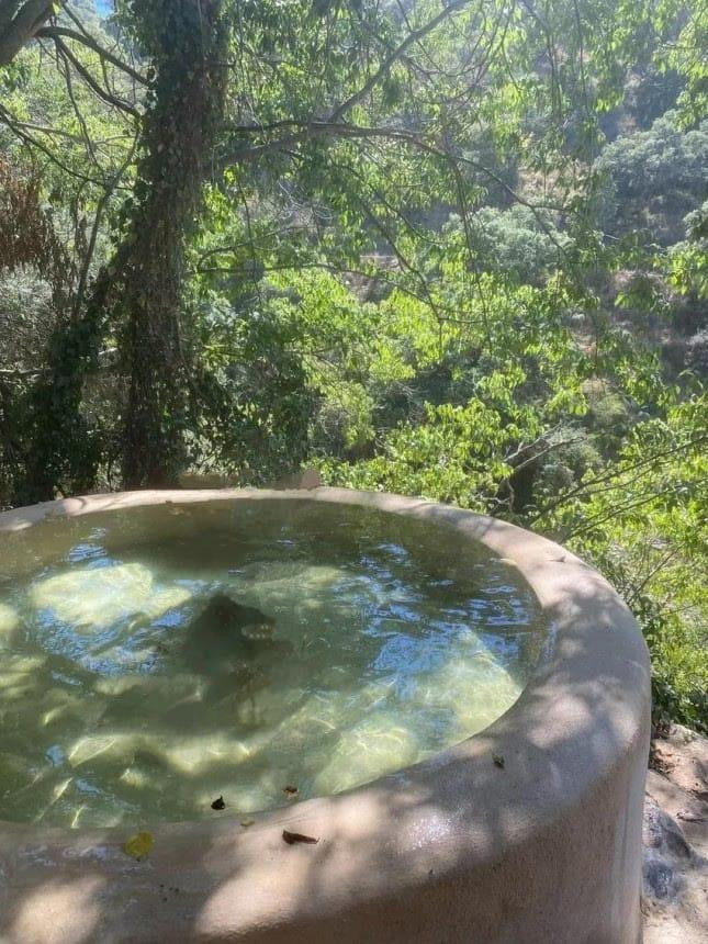 Finca - Cortijo te koop in Monda | 9 slaapkamers H5046922