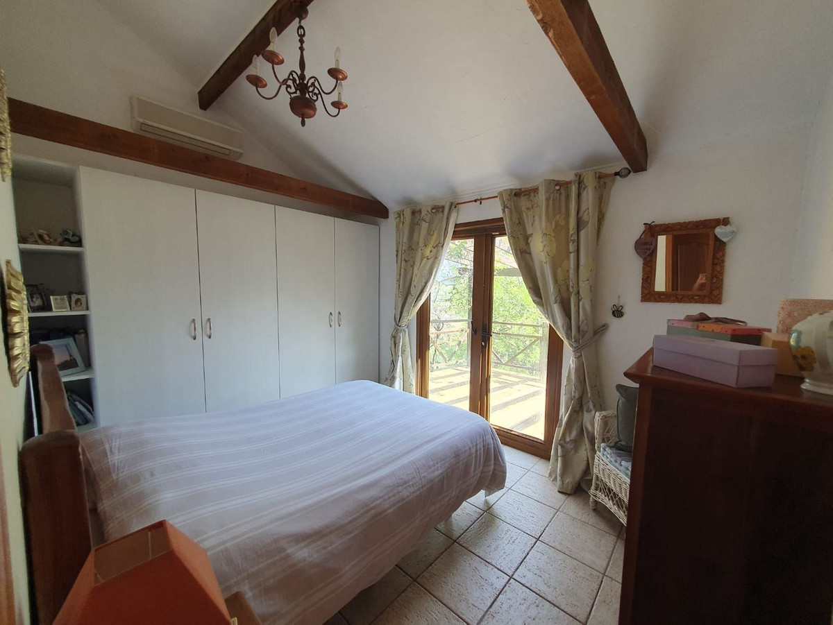 Houten Huis te koop in Monda | 3 slaapkamers H5047345