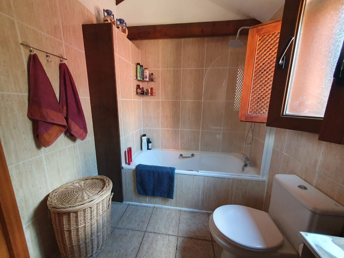 Houten Huis te koop in Monda | 3 slaapkamers H5047345