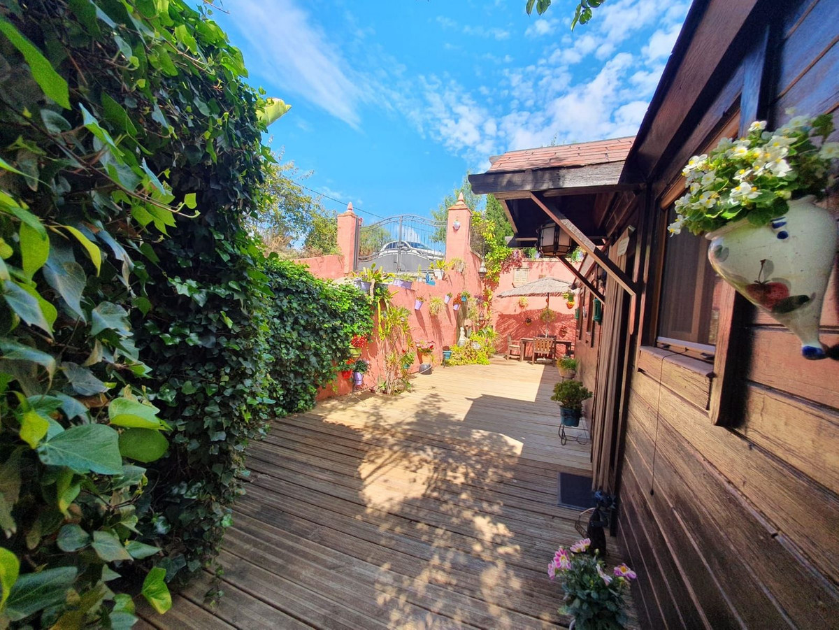 Houten Huis te koop in Monda | 3 slaapkamers H5047345