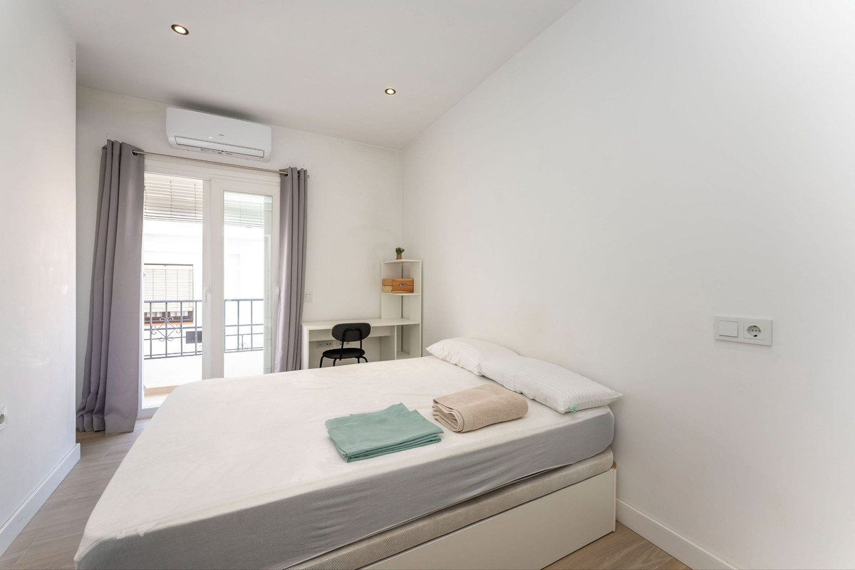 Geschakelde Woning te koop in Monda | 6 slaapkamers H5146189