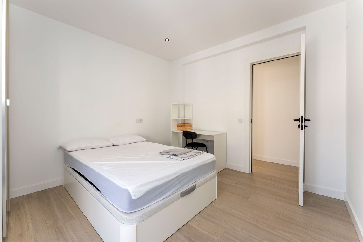 Geschakelde Woning te koop in Monda | 6 slaapkamers H5146189