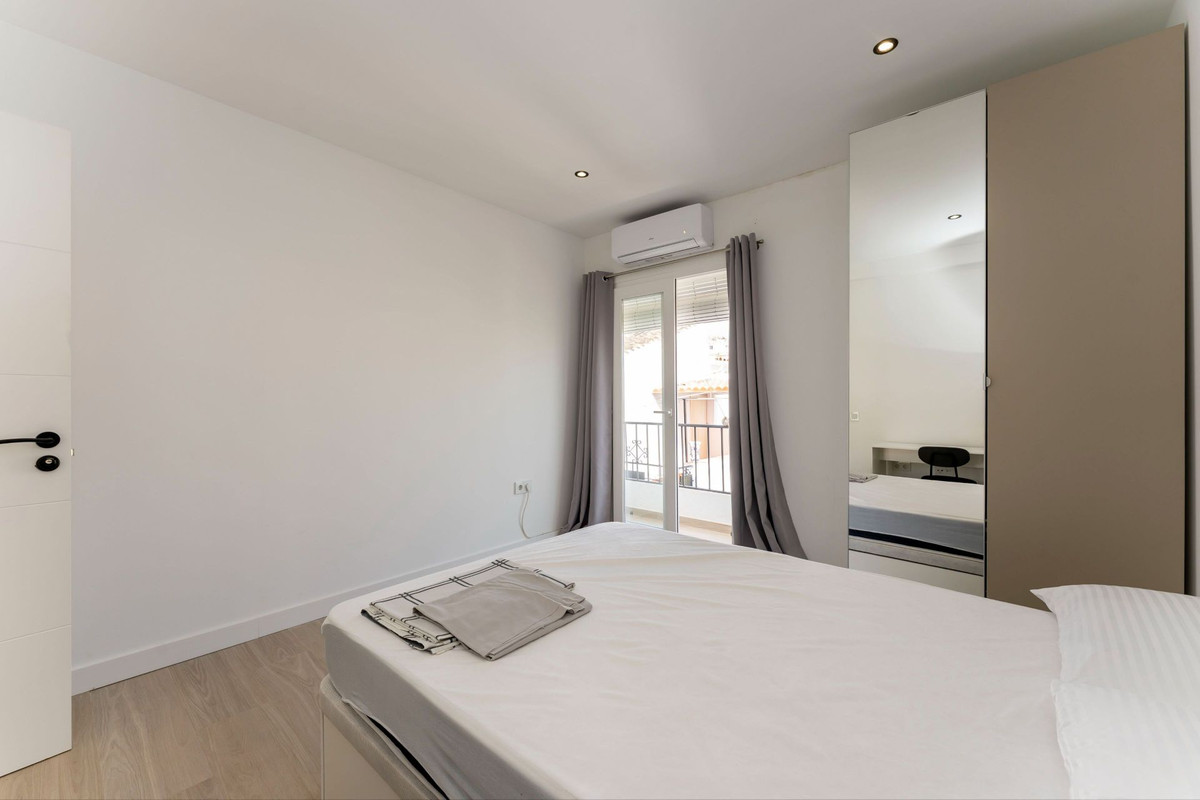 Geschakelde Woning te koop in Monda | 6 slaapkamers H5146189