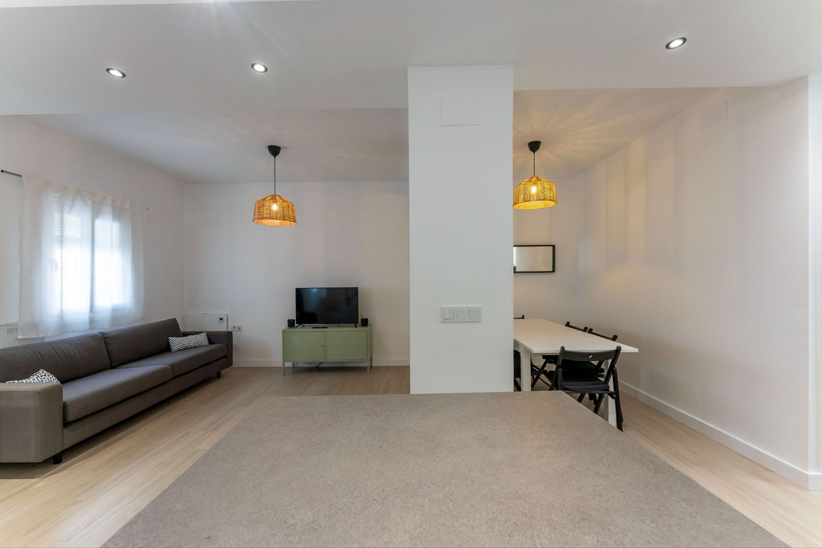 Geschakelde Woning te koop in Monda | 6 slaapkamers H5146189