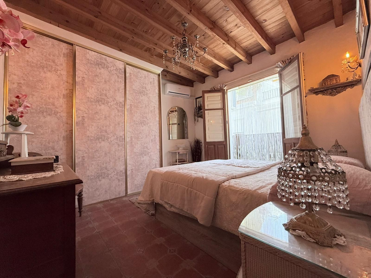 Geschakelde Woning te koop in Monda | 4 slaapkamers H5244193