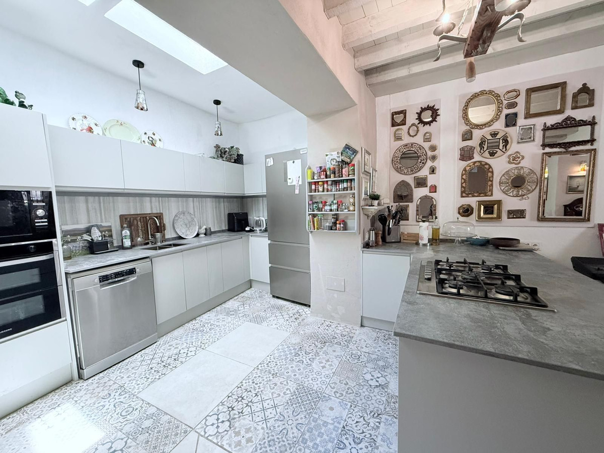 Geschakelde Woning te koop in Monda | 4 slaapkamers H5244193