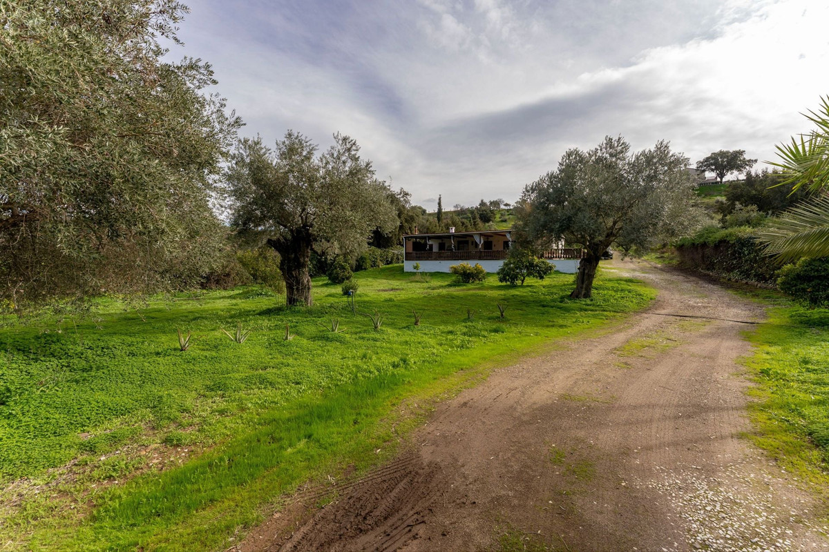 Vrijstaande Villa te koop in Monda | 2 slaapkamers H5258449