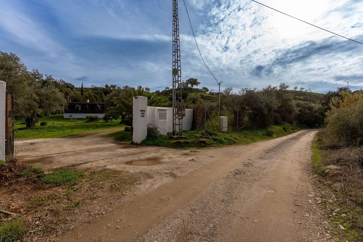 Vrijstaande Villa te koop in Monda | 2 slaapkamers H5258449