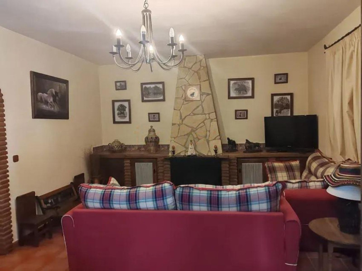 Finca - Cortijo te koop in Monda | 2 slaapkamers H5261338