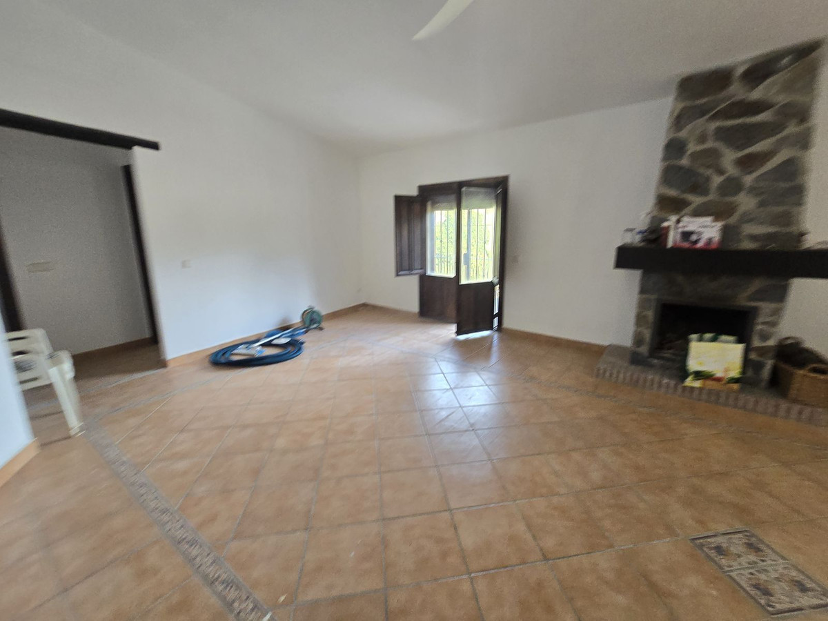 Finca - Cortijo te koop in Monda | 4 slaapkamers H5325412