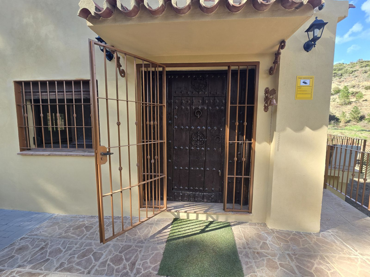Finca - Cortijo te koop in Monda | 4 slaapkamers H5325412