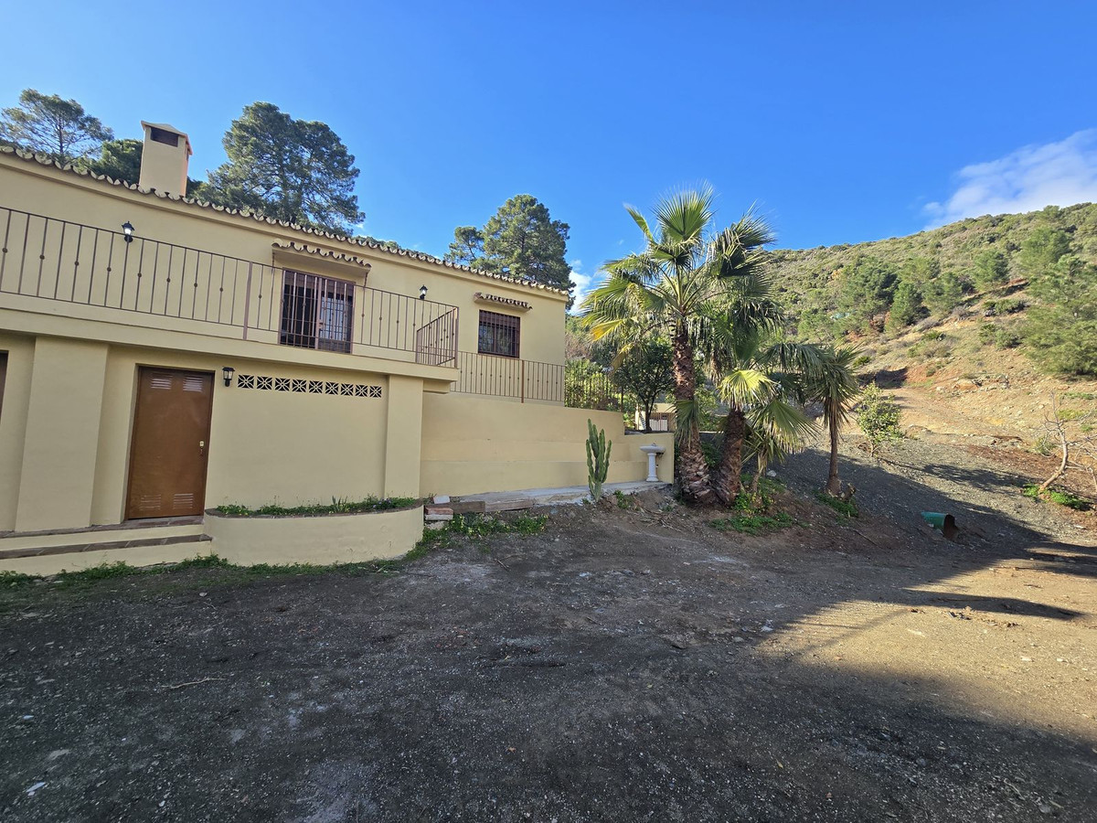 Finca - Cortijo te koop in Monda | 4 slaapkamers H5325412
