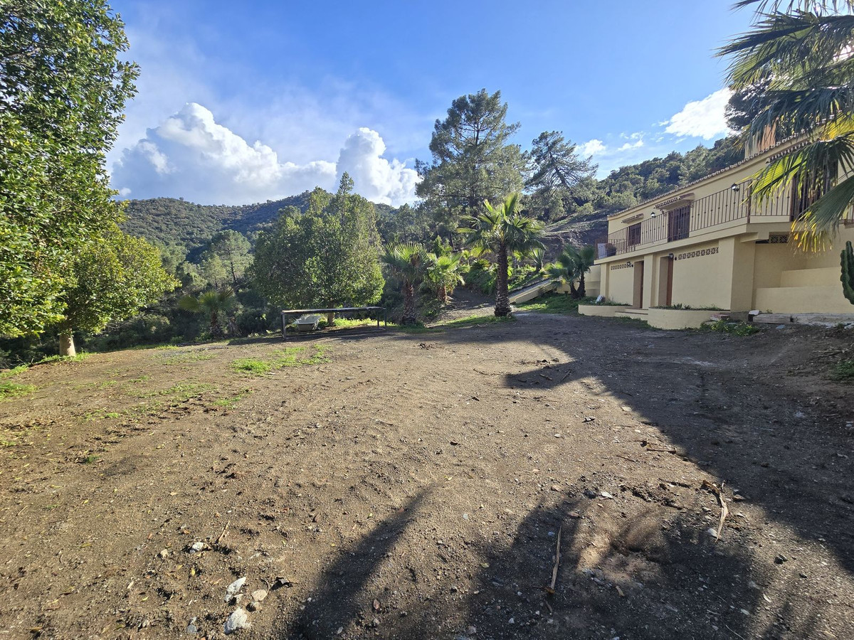 Finca - Cortijo te koop in Monda | 4 slaapkamers H5325412