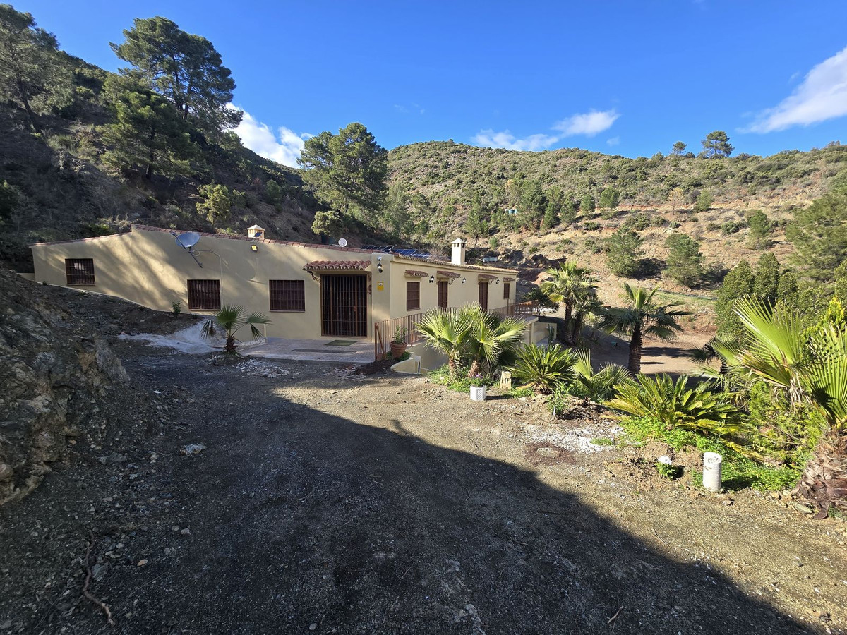 Finca - Cortijo te koop in Monda | 4 slaapkamers H5325412