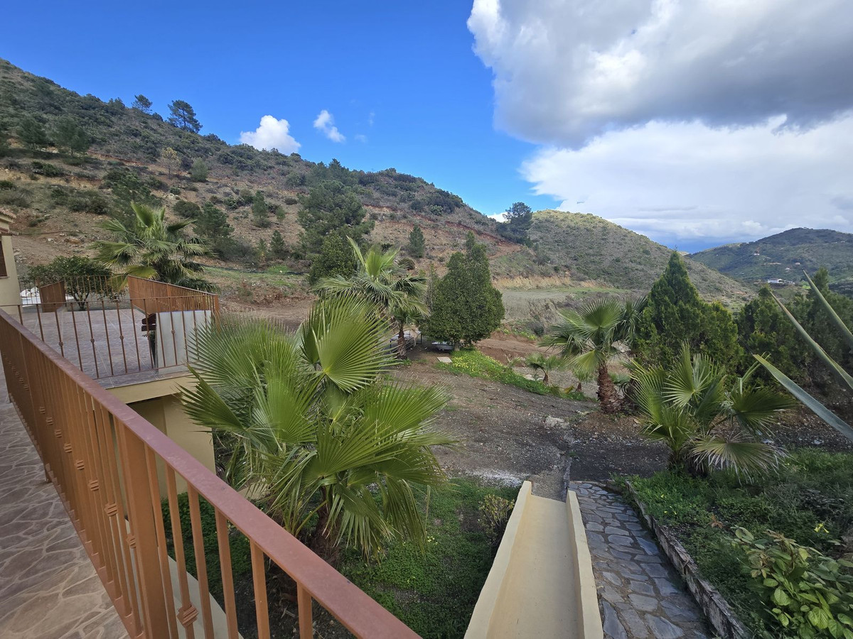 Finca - Cortijo te koop in Monda | 4 slaapkamers H5325412