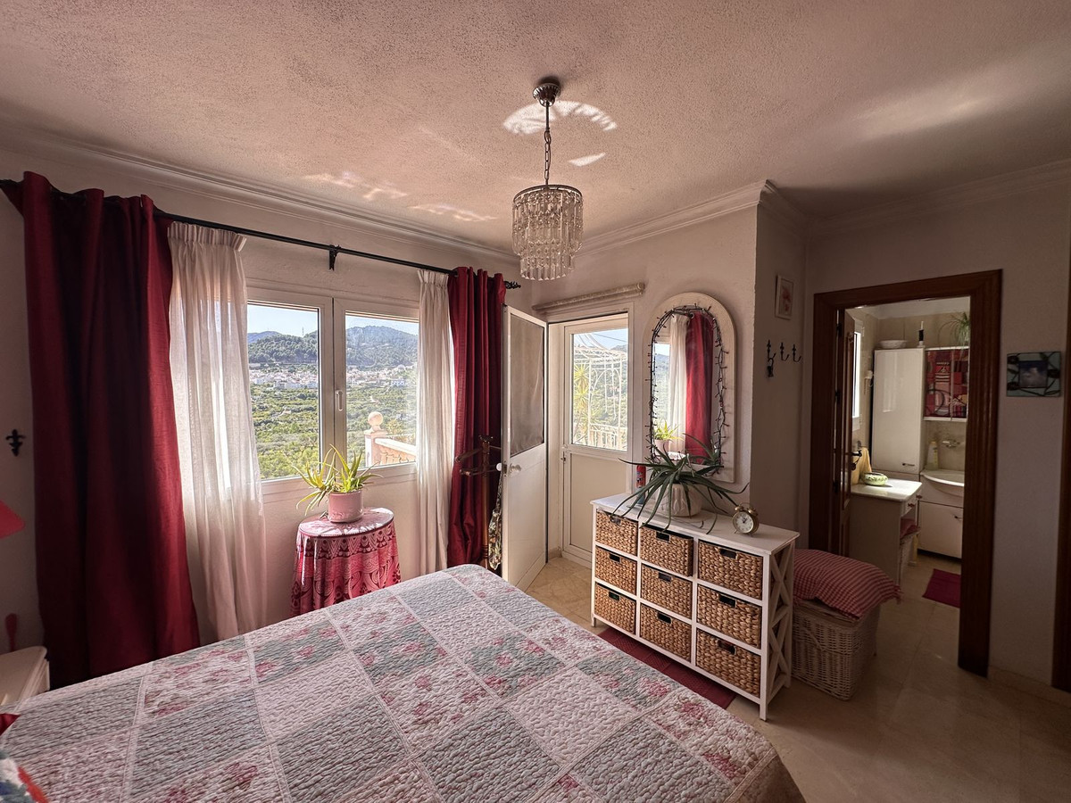 Property main view 33