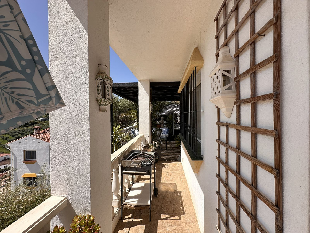 Property main view 50