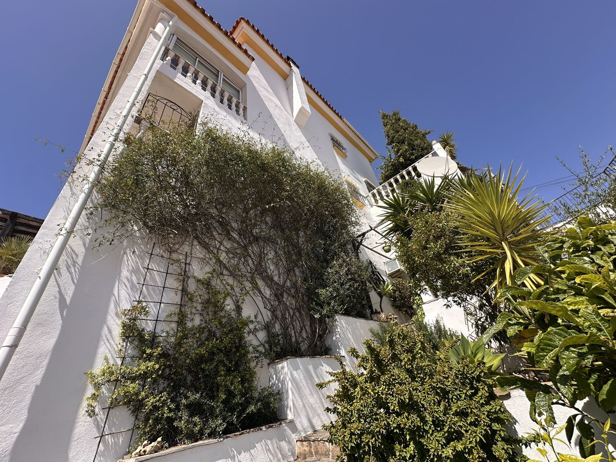 Property main view 60