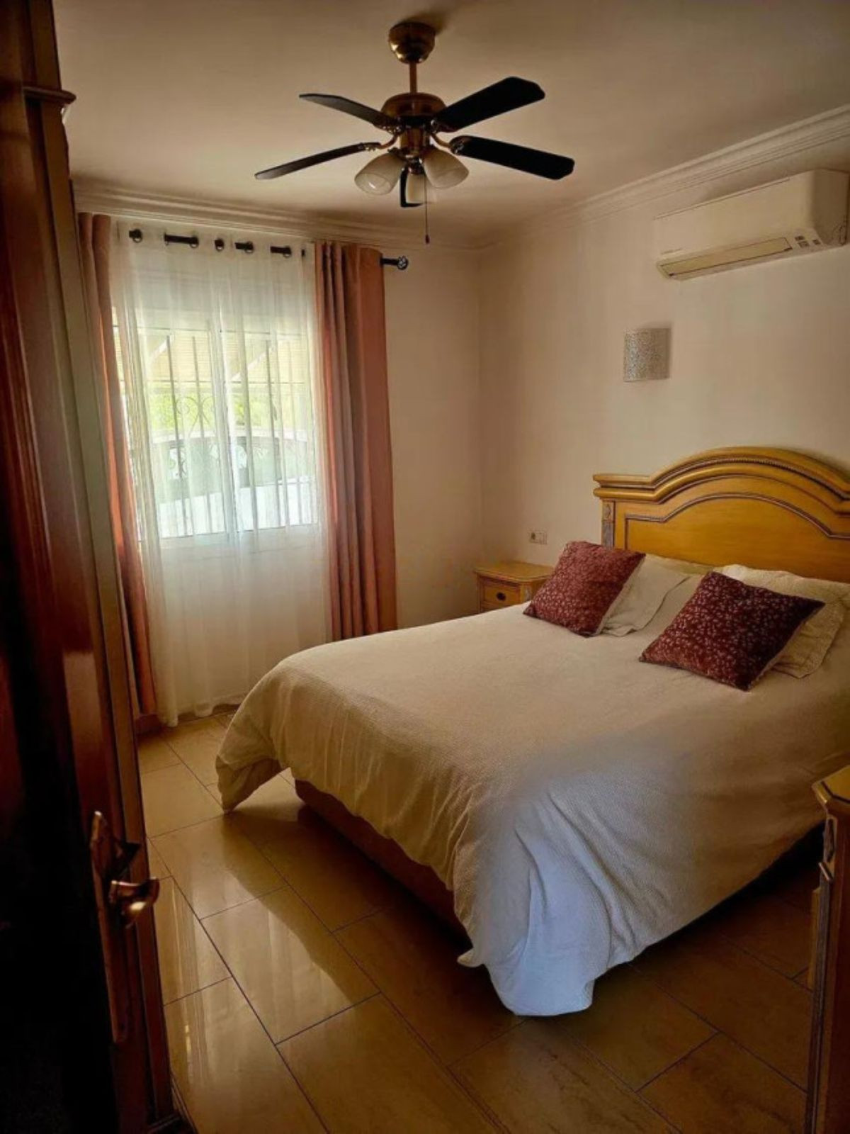 Vrijstaande Villa te koop in Monda | 4 slaapkamers H5374132