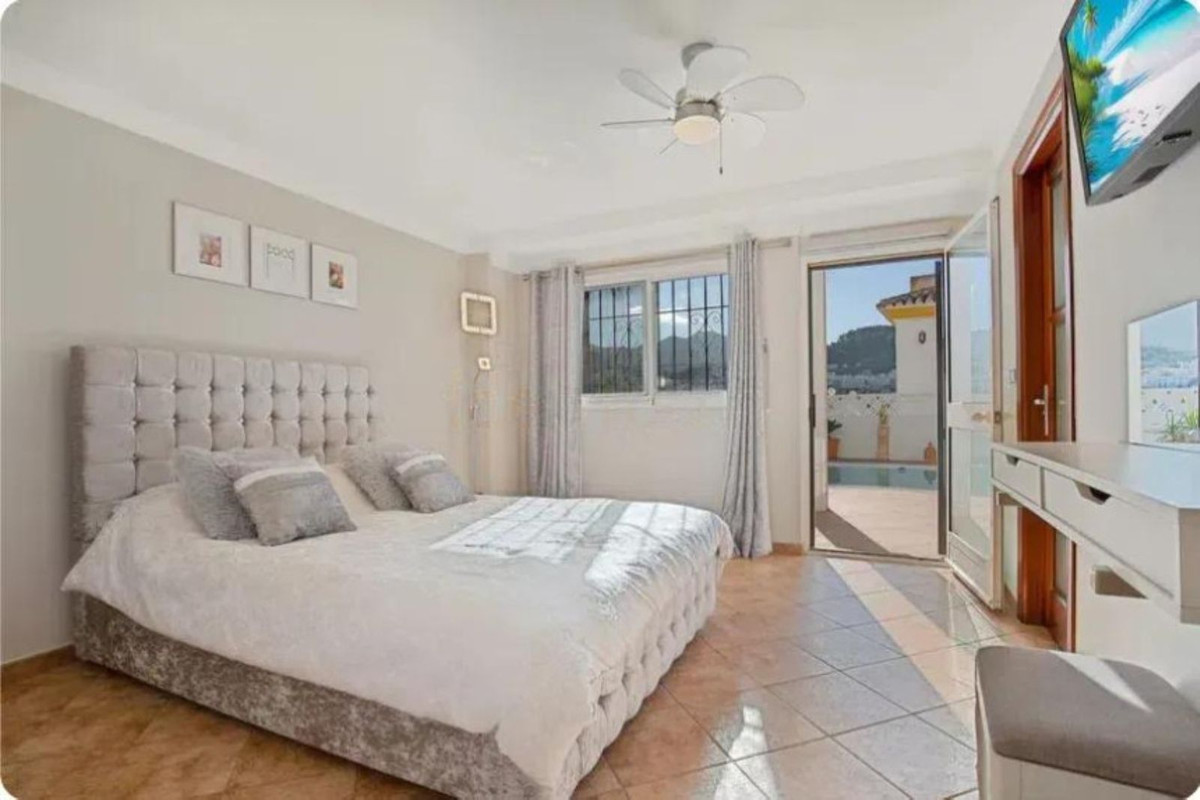 Vrijstaande Villa te koop in Monda | 4 slaapkamers H5374132