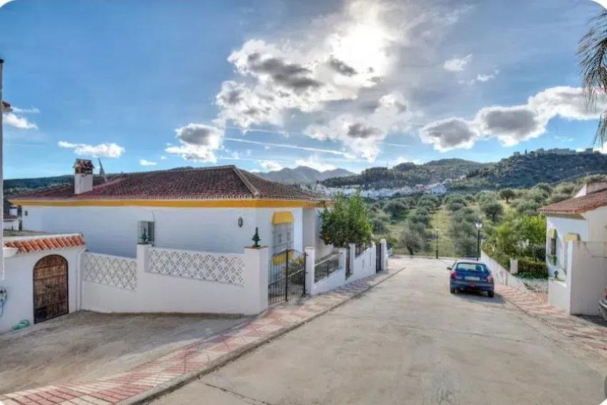 Vrijstaande Villa te koop in Monda | 4 slaapkamers H5374132