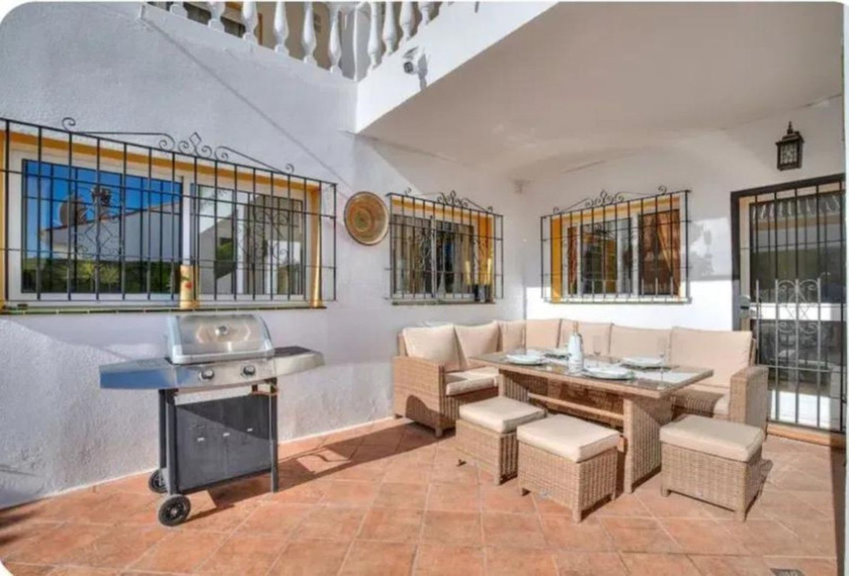 Vrijstaande Villa te koop in Monda | 4 slaapkamers H5374132