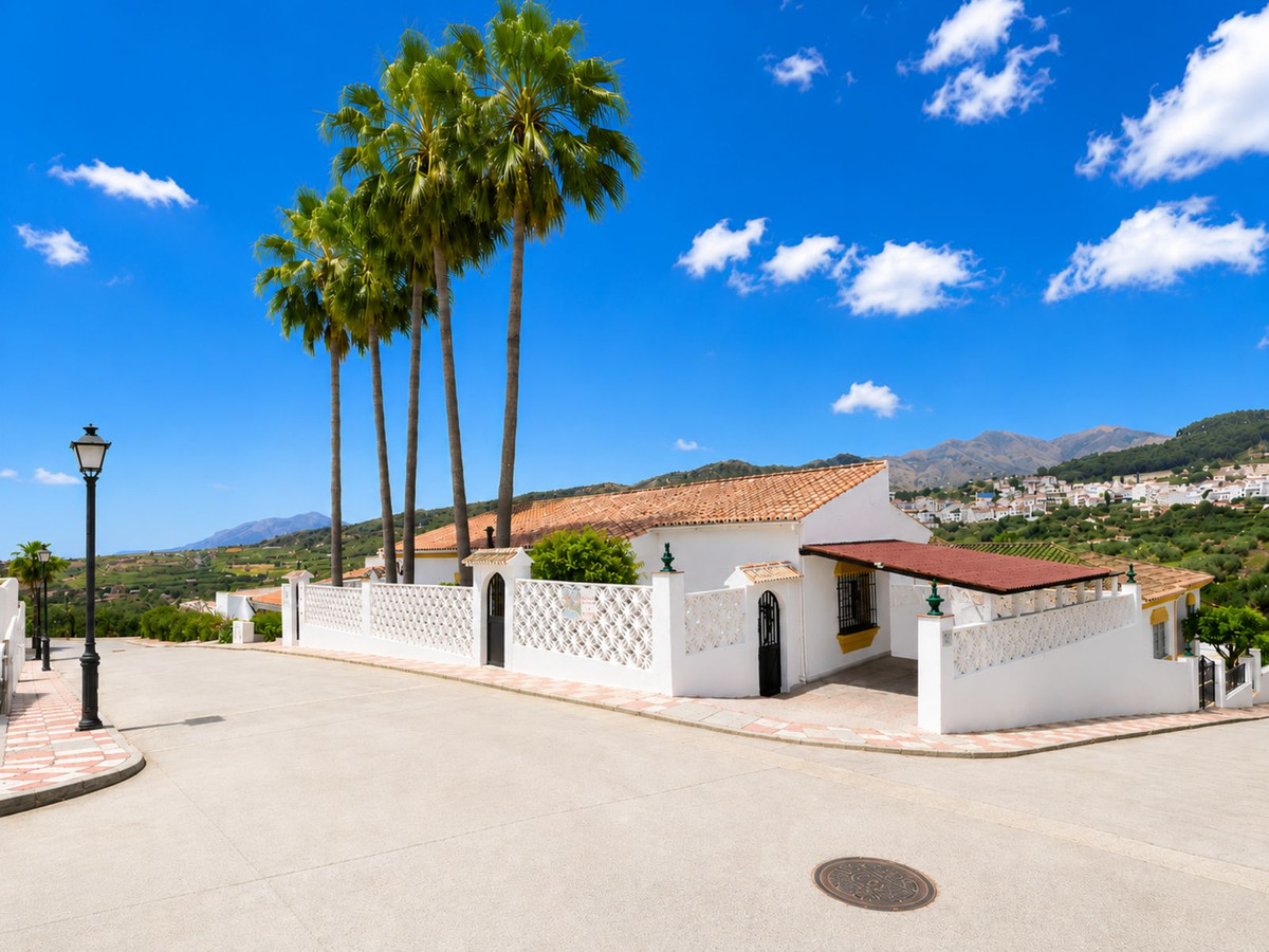 Property main view 4