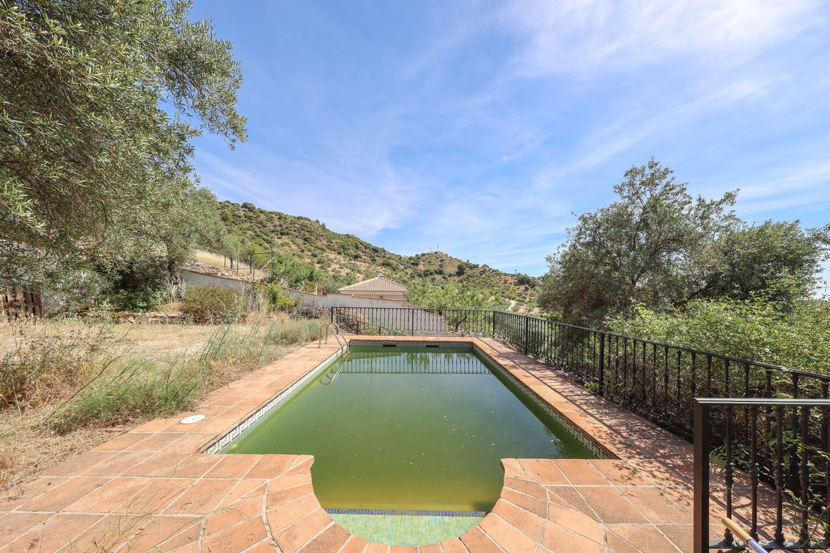 Property main view 44