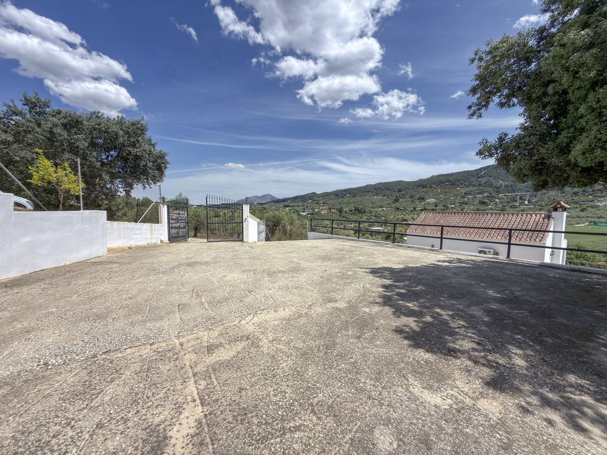 Property main view 42