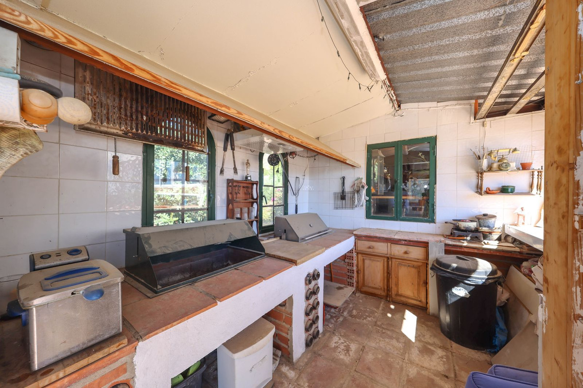 Property main view 44
