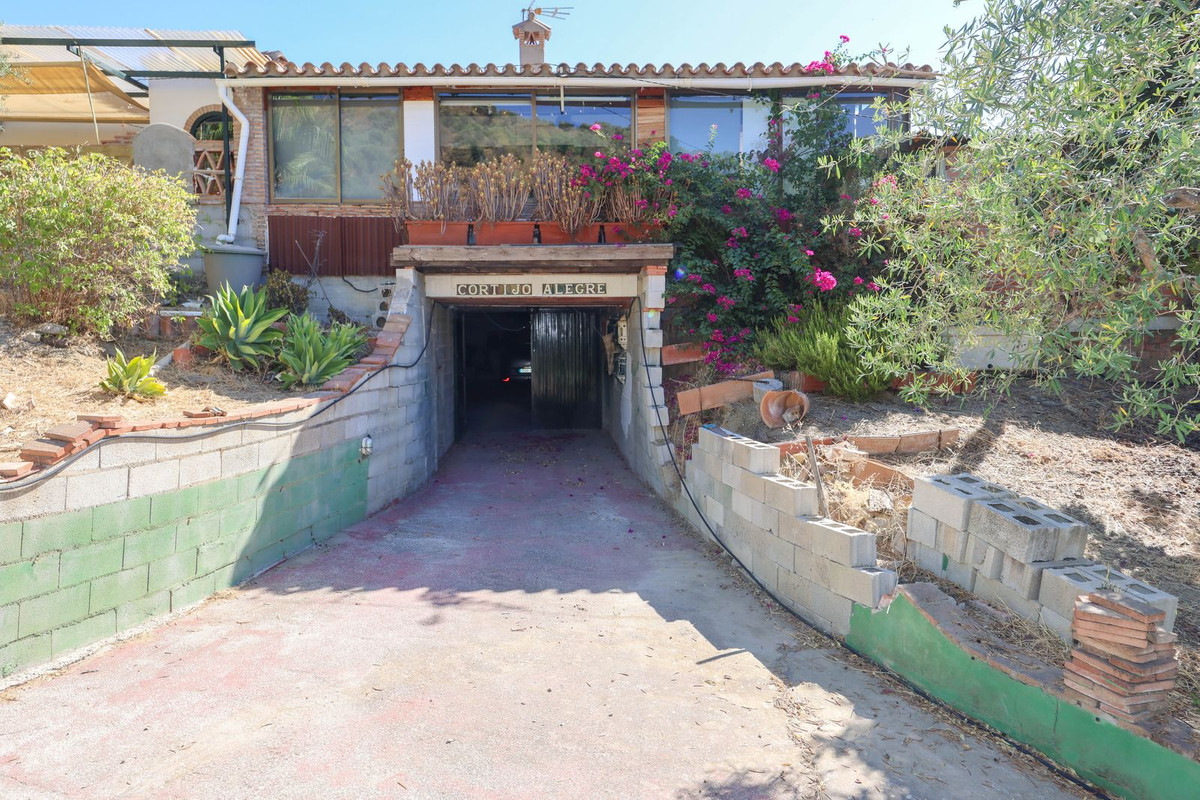 Property main view 64