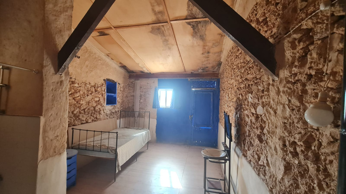 Huis te koop in Monforte Del Cid | 6 slaapkamers H5185525