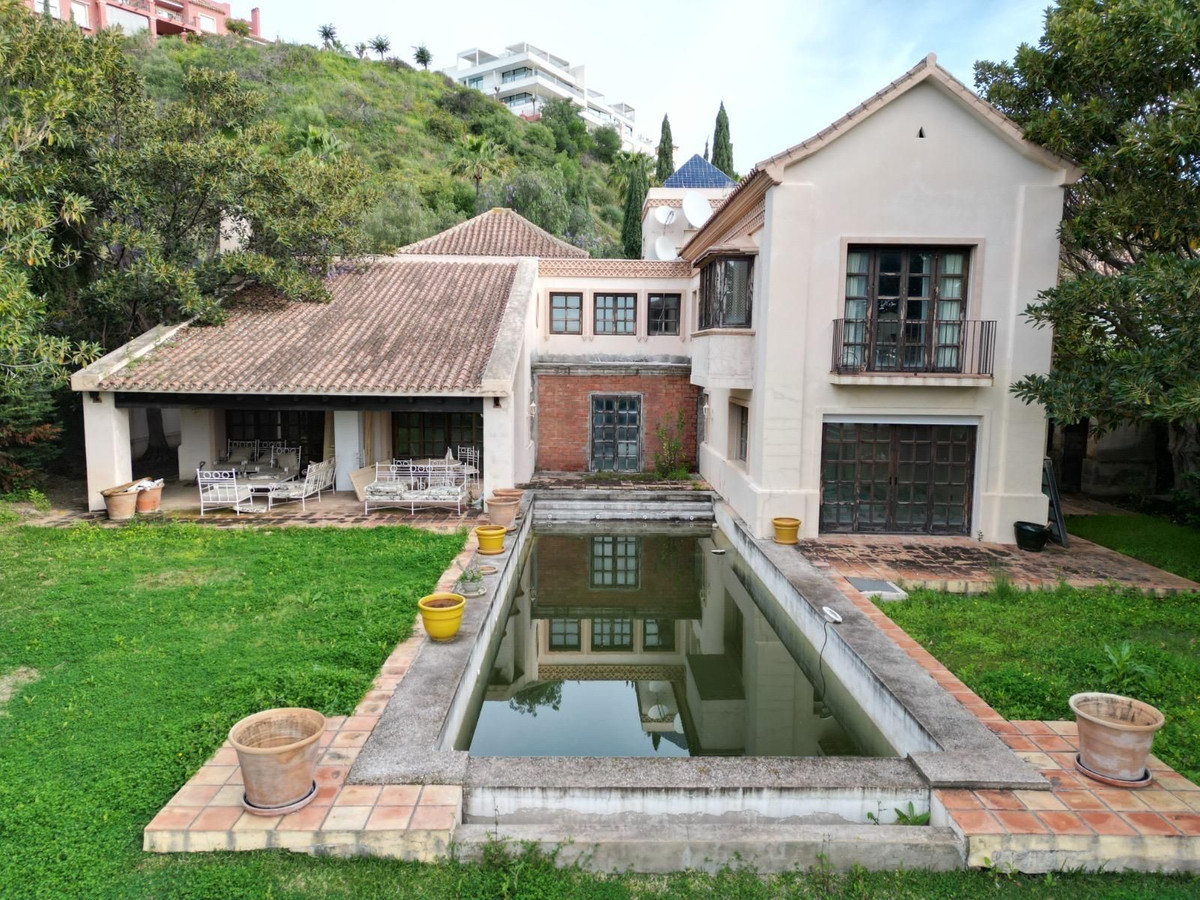 Huis te koop in Monte Halcones | 4 slaapkamers H4308385