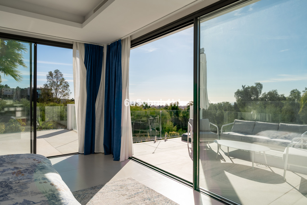 Huis te koop in Monte Halcones | 5 slaapkamers H5226268