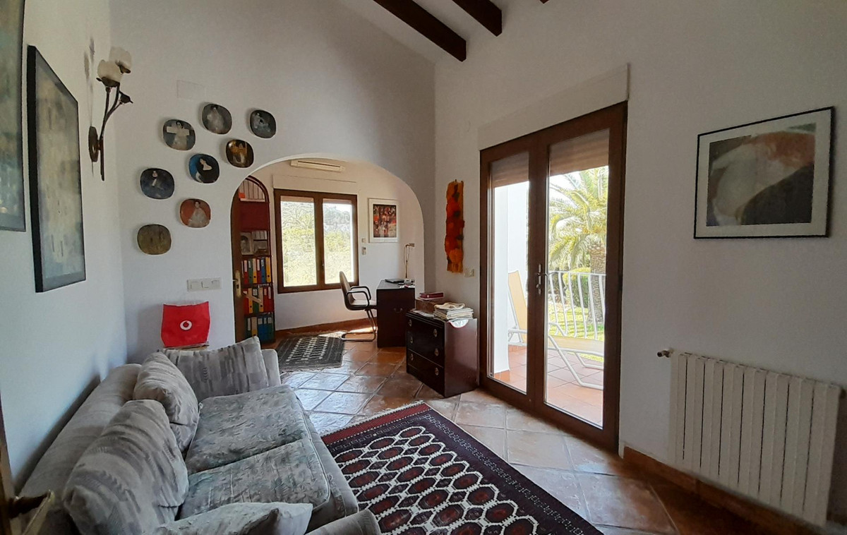 Huis te koop in Monte Pego | 4 slaapkamers H4964527