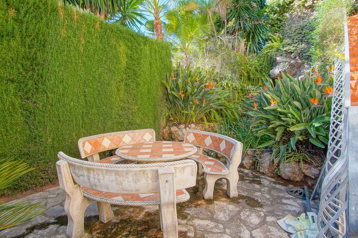 Huis te koop in Monte Pego | 5 slaapkamers H4964548