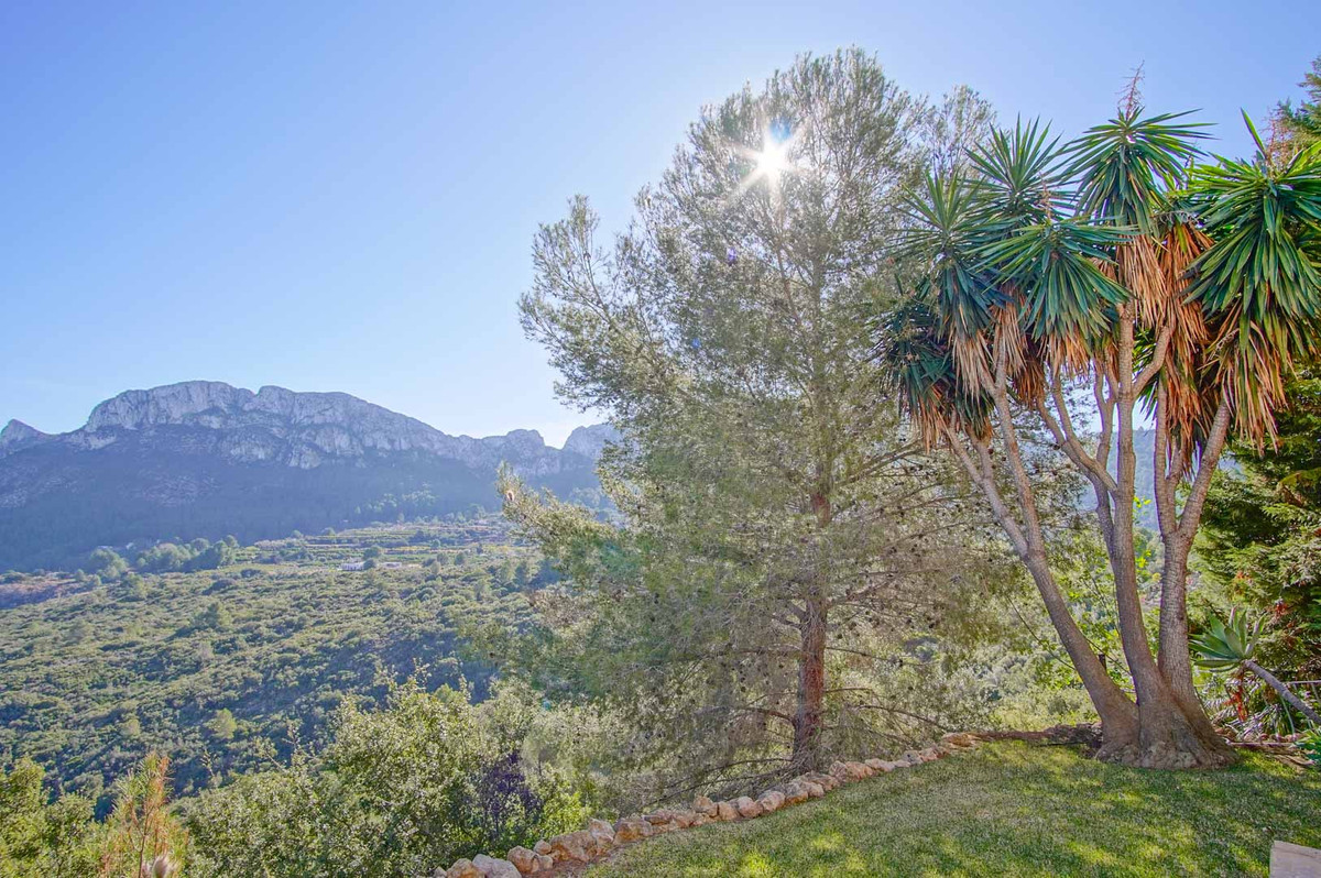 Huis te koop in Monte Pego | 5 slaapkamers H4964548